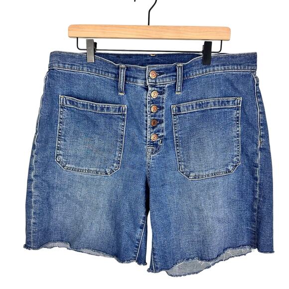 Gap 5” Girlfriend Blue Denim Jean Short Mid-rise 14T - Picture 1 of 5